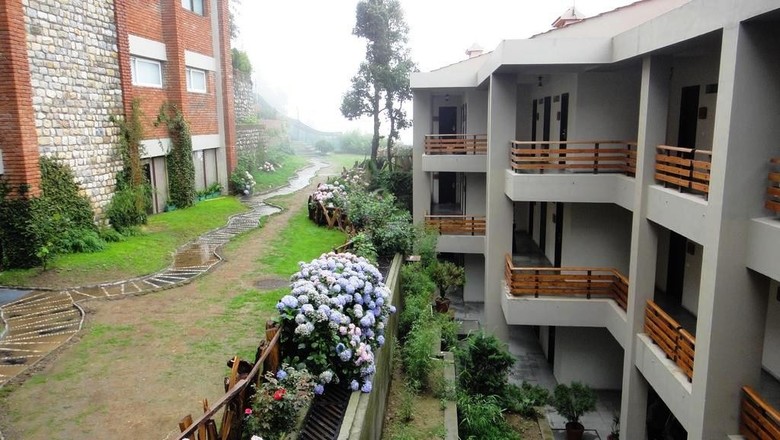 Hotel Club Mahindra Kanatal