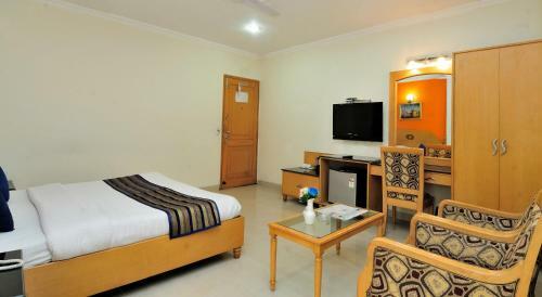 Hotel Maharaja Residency