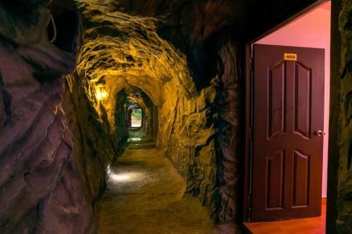 Hotel Upavan Resort