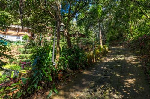 Hotel Upavan Resort