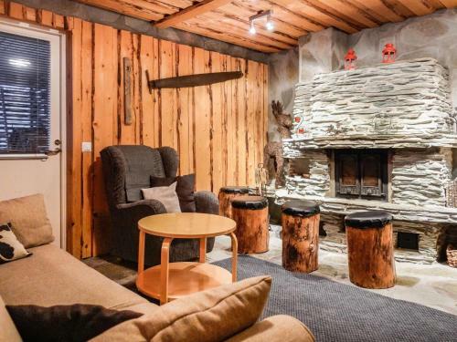 Holiday Home Tunturisusi