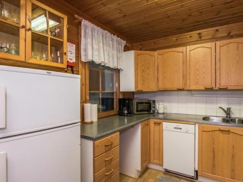 Holiday Home Aurinkorinne