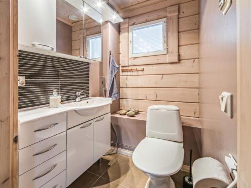 Holiday Home Villanoora B