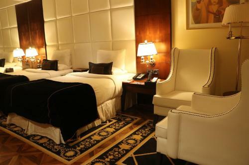 Hotel Della Resorts & Villas