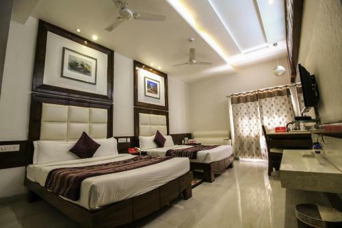 Hotel Emerald