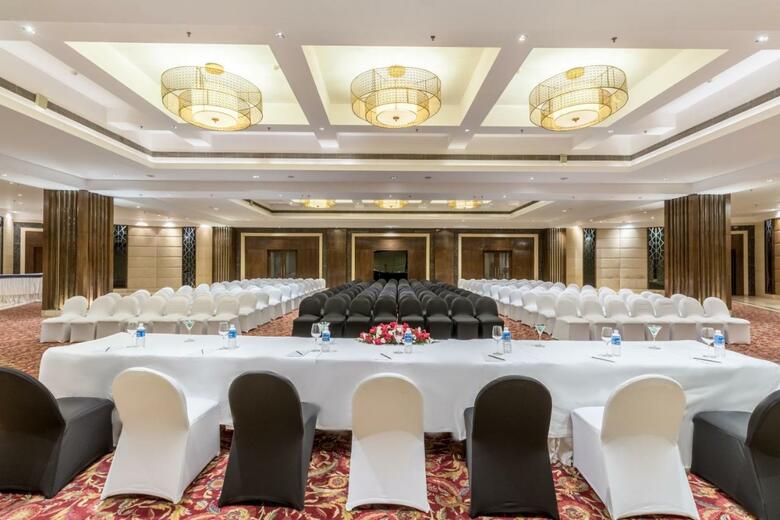 Hotel Golden Tulip Chandigarh, Panchkula