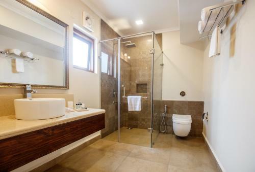 Aguada Anchorage - The Villa Resort