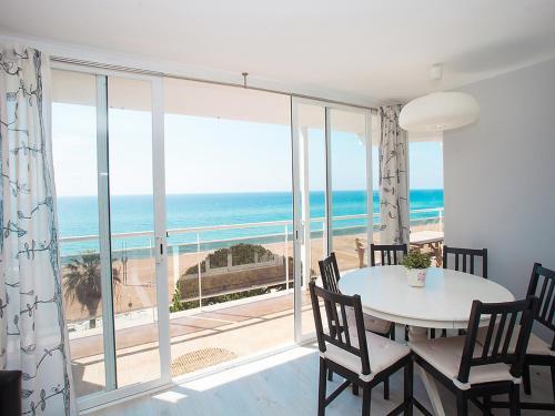 Apartment Sant Vicen� De Montalt