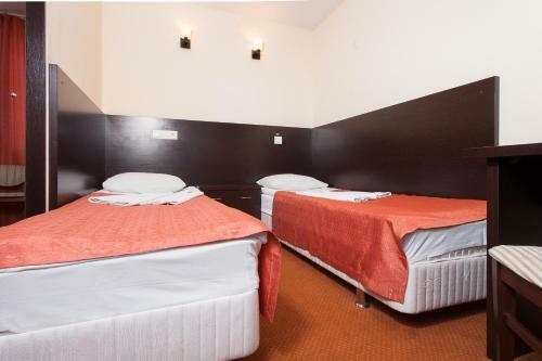 Amaks City Hotel