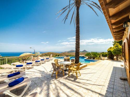 Holiday Home Can Na Lluny Cala Torta