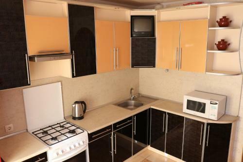 Apartment On Pravdy 66