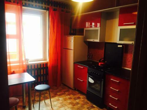 Apartamento Stroiteley 7/2