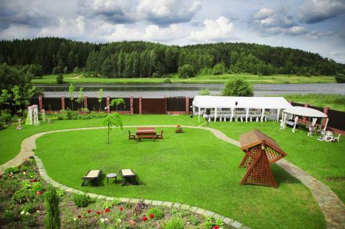Vip Raubichi Holiday Home