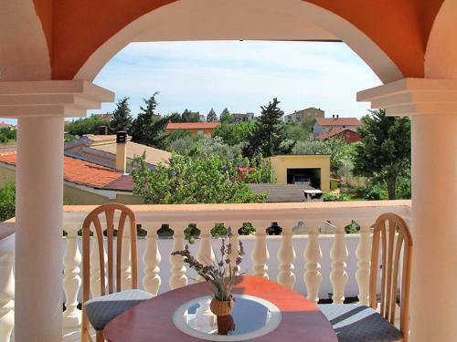 Holiday Home Villa Eldina (pul485)