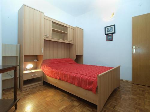 Apartments P-lena 1775