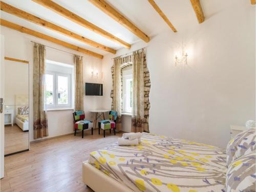 Five-bedroom Holiday Home In Medulin