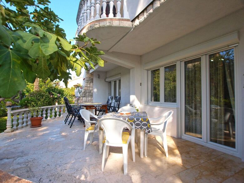 Apartments Nadia 1493