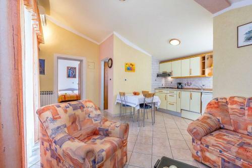Apartments Nevija