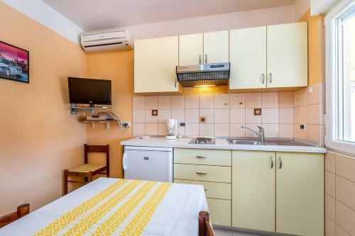 Apartments Nevija