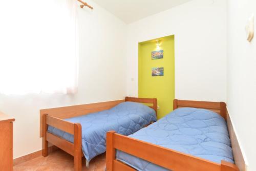 Apartments Denis 344