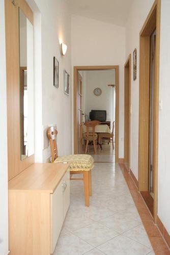 Apartment Preko 8515b