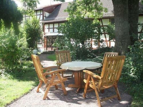 Comfortable Apartment In Tabarz Thuringia Near Forest