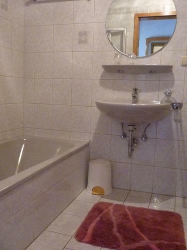 Hostal G�stehaus Gerti