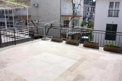 Apartment Podgora 6082b