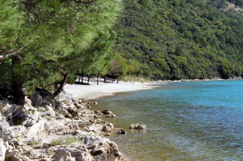 Hostal Family Room Plomin Luka 15078b