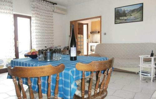 Apartments By The Sea Pisak (omis) - 9456