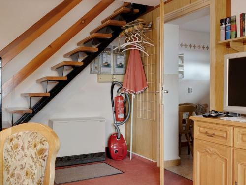 Quaint Holiday Home With Private Balcony In Trusetal
