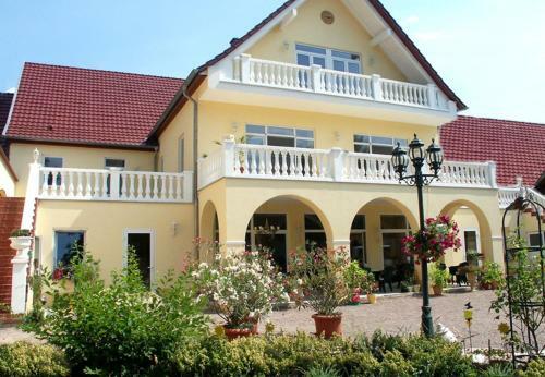 Hostal Haus Toskana