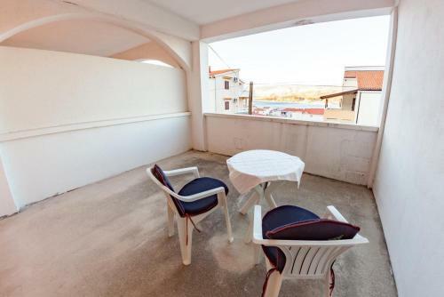 Hostal Apartments And Rooms With Parking Space Pag - 13355
