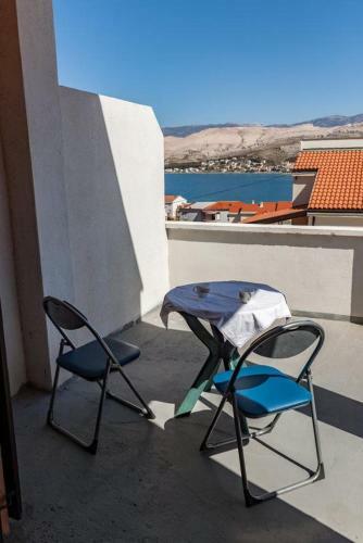Hostal Apartments And Rooms With Parking Space Pag - 13355