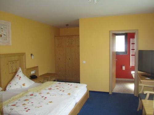 Land-gut-hotel Zur Burg N�rburgring-eifel