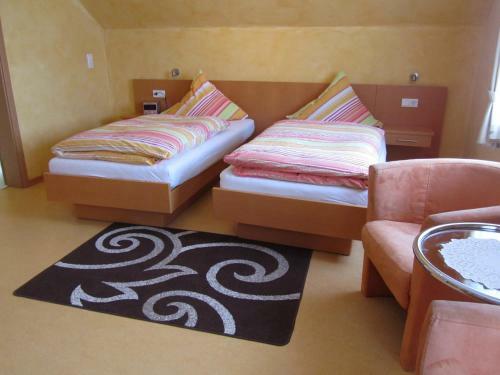 Land-gut-hotel Zur Burg N�rburgring-eifel