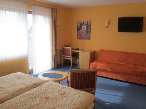 Land-gut-hotel Zur Burg N�rburgring-eifel