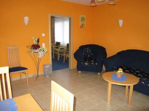 Land-gut-hotel Zur Burg N�rburgring-eifel