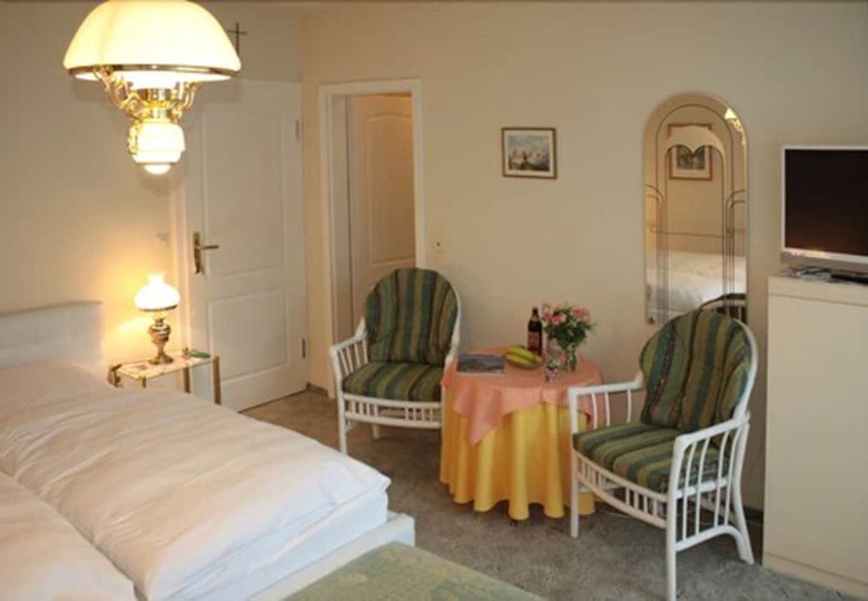 Hostal Hotel Garni Regina