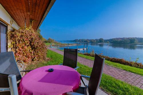 Hostal Elbterrassen Zu Brambach