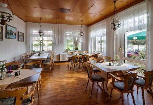 Hostal Elbterrassen Zu Brambach