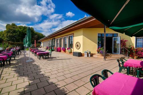 Hostal Elbterrassen Zu Brambach