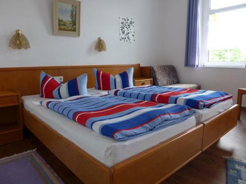 Hostal Hotel L�wenhof