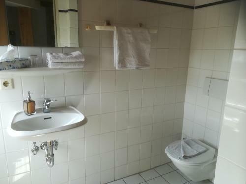 Hostal Hotel L�wenhof