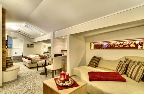 Hotel Neuh�usl Superior