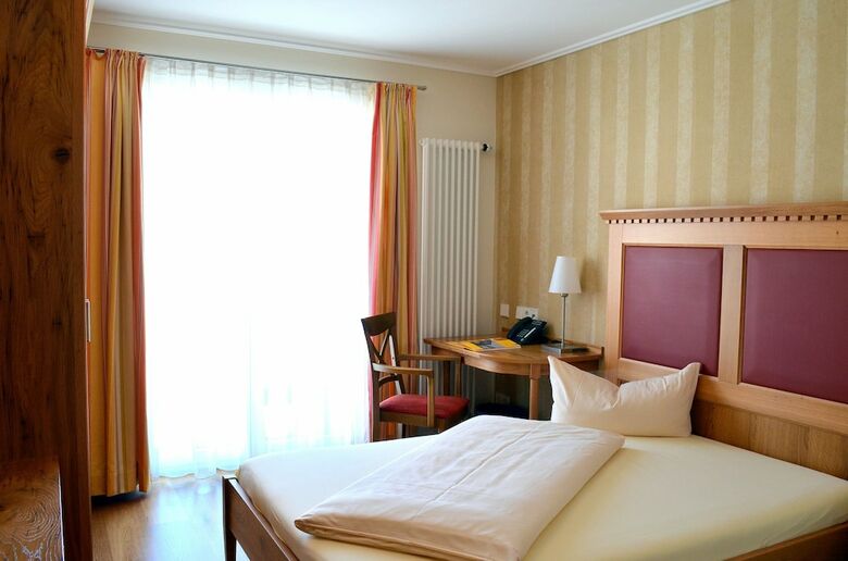 Hotel & Gasthof L�wen