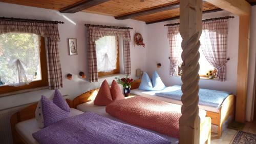 Hostal G�stezimmer Am M�rchenbrunnen
