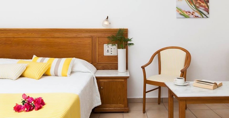 Hotel Chrissi Amoudia