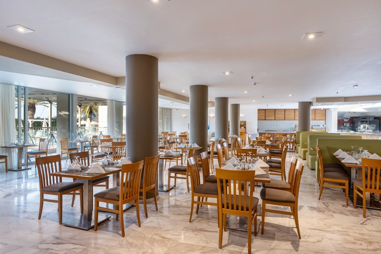 Hotel Minos