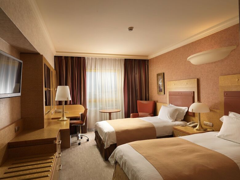 Hotel Holiday Inn Athens Airport